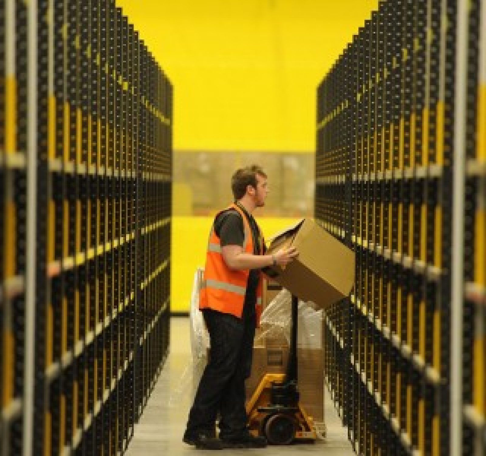 Triển khai kho hàng BoxMe cho kinh doanh trực tuyến