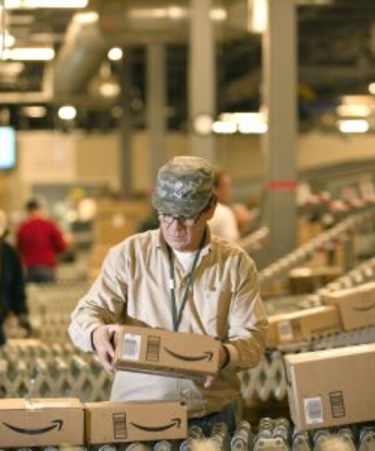 7 Lý do vì sao bạn nên sử dụng dịch vụ kho vận hậu cần thuê ngoài