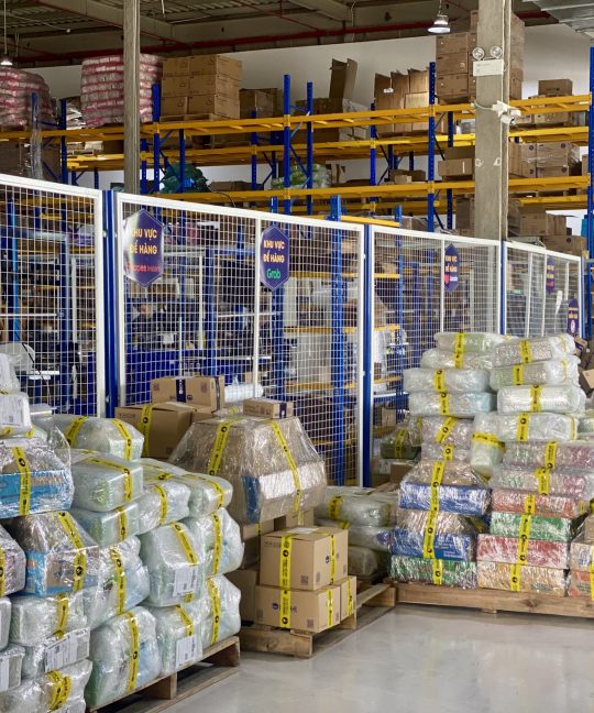 Việt Nam: Điểm đến chiến lược cho nhà xưởng và logistics trong thập kỷ mới