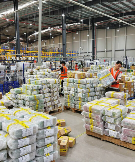 Thương mại điện tử 2026: Cuộc dịch chuyển từ “Cuộc đua giá” sang “Đấu năng lực vận hành”