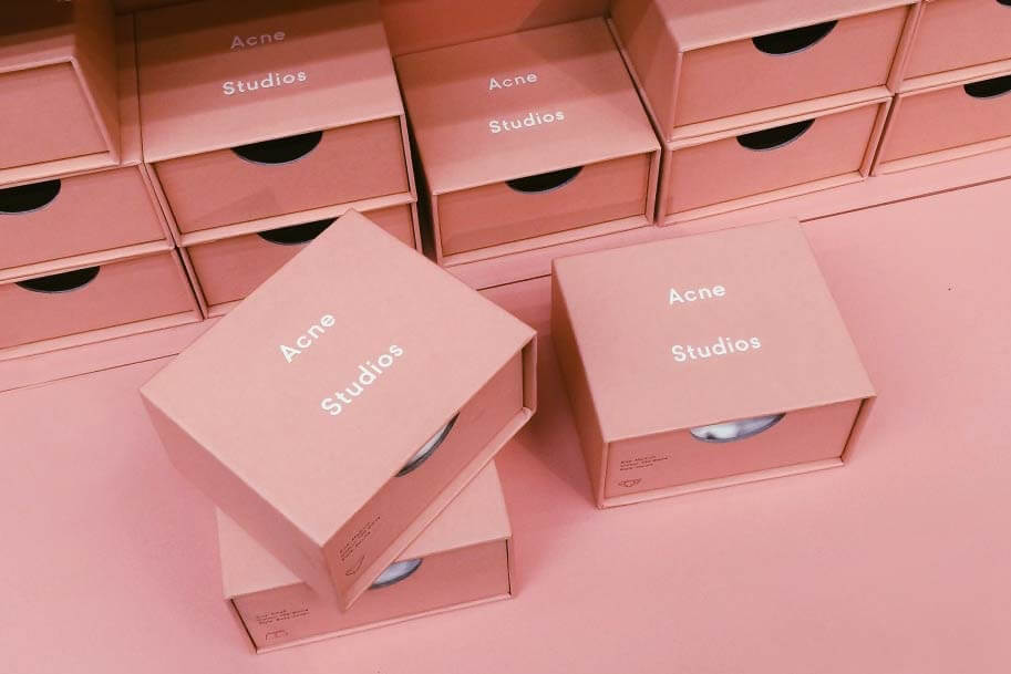 acne-studios-archive-canada-pop-up-sale-00