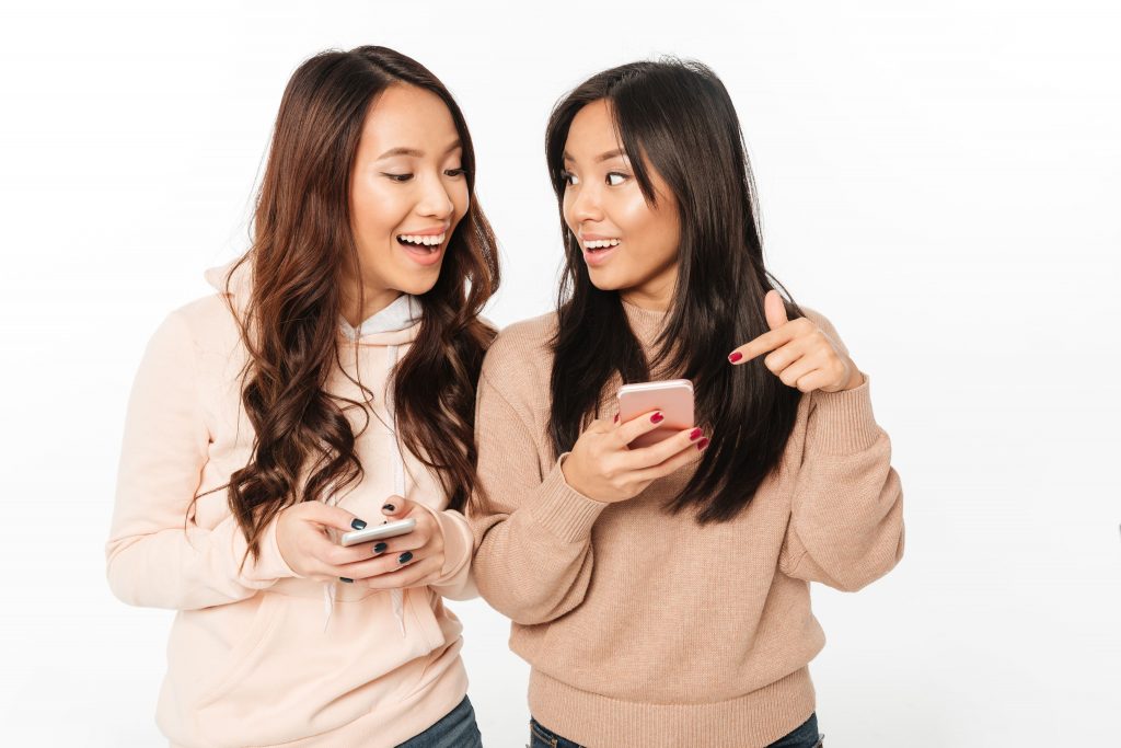 อกหักเรื่องเล็ก ตกเทรนด์เรื่องใหญ่! FOMO Marketing คืออะไร ทำไมผู้คนส่วนใหญ่ต้องตาม อกหักเรื่องเล็ก ตกเทรนด์เรื่องใหญ่! FOMO Marketing คืออะไร ทำไมผู้คนส่วนใหญ่ต้องตาม