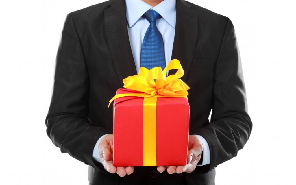 Đặt trước quà tặng cuối năm khoảng 1 - 3 tháng để có giá rẻ nhất Đặt trước quà tặng cuối năm khoảng 1 - 3 tháng để có giá rẻ nhất